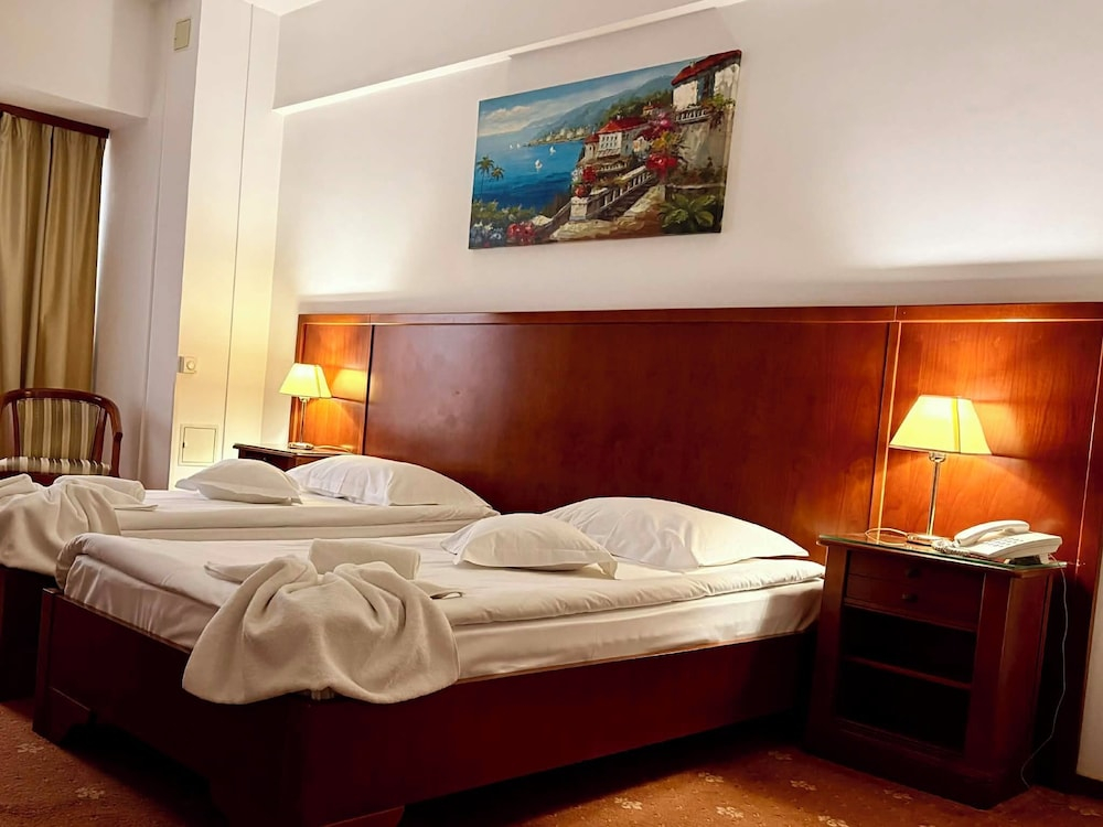 Hotel Emma West