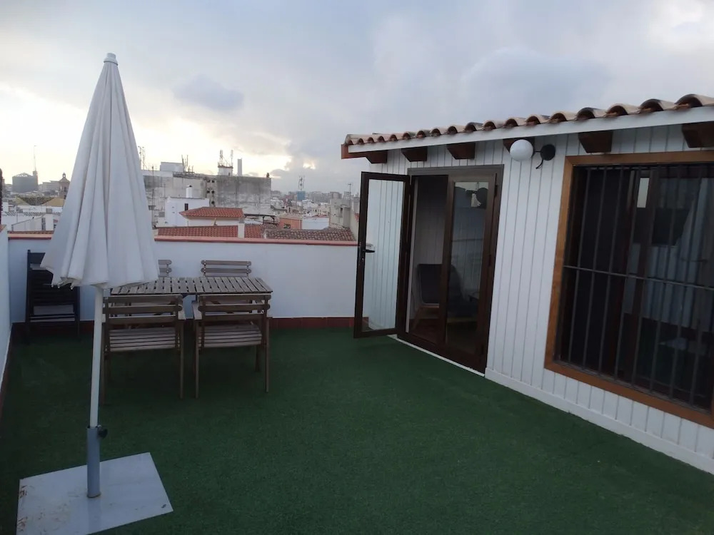 Málaga Apartamentos - Jinetes, 10