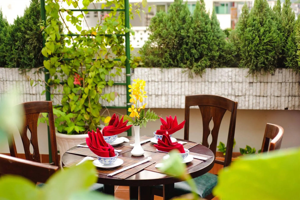 Bongsen Annex Hotel