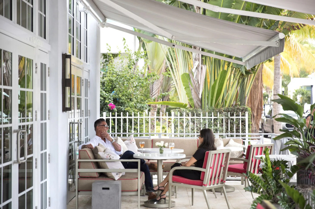 The Julia Hotel
