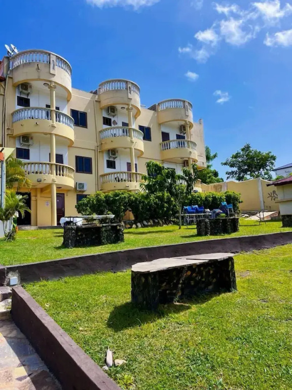 African Hill Resort