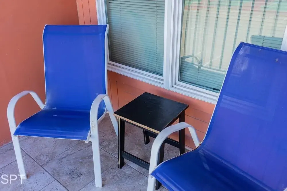 Luxe 1 bedroom Walk to Beach Pool 1 Bedroom Home by RedAwning