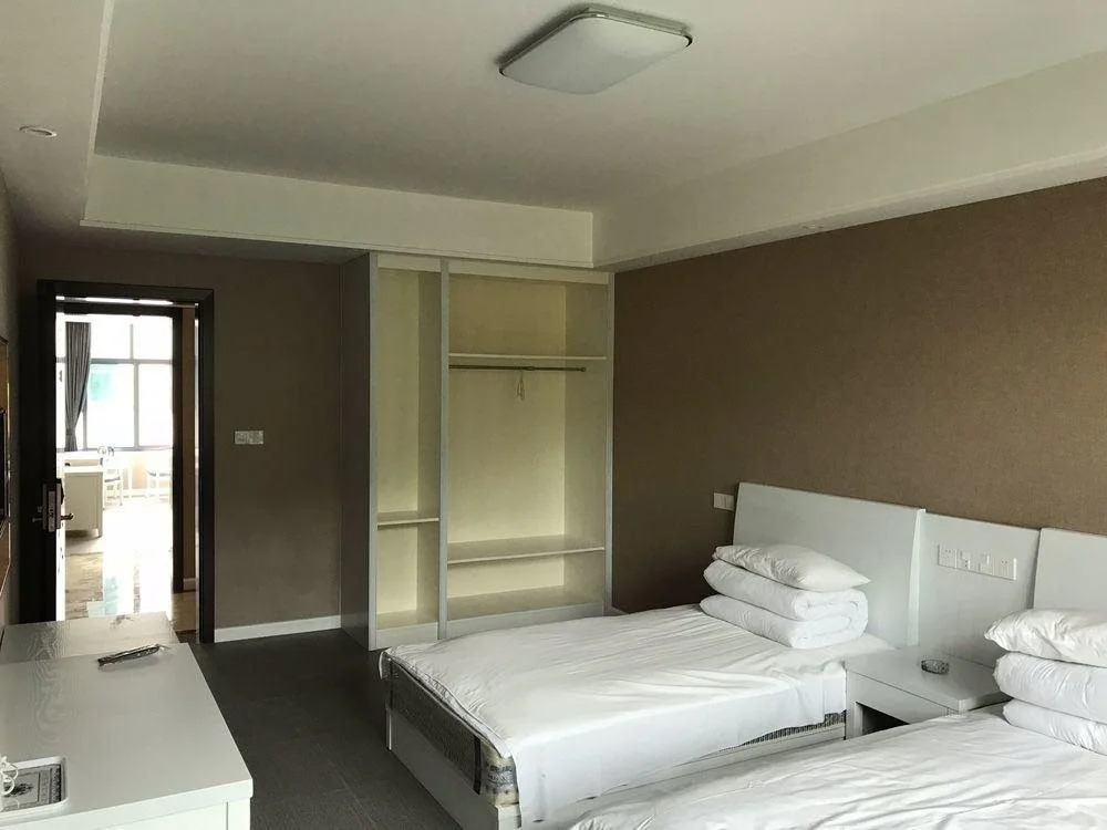 Chang Xing Yuan Zhong Hotel