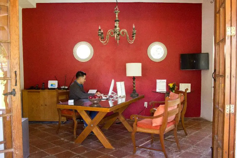 Casa Flor de Mayo