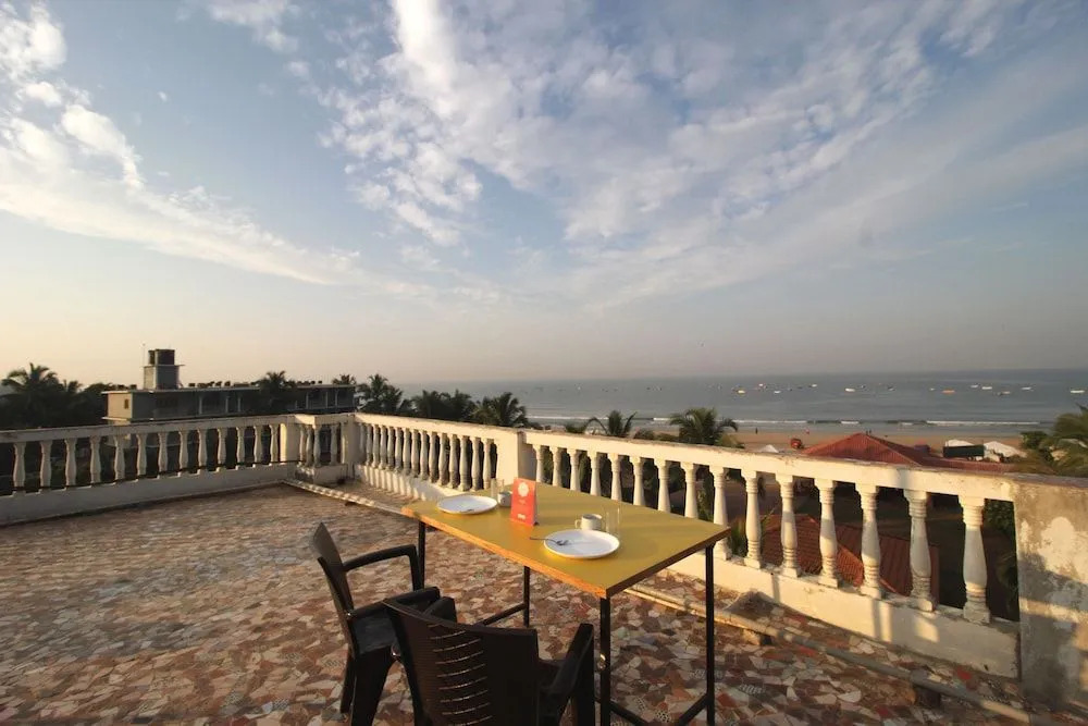 OYO 10882 Hotel Caje Baga