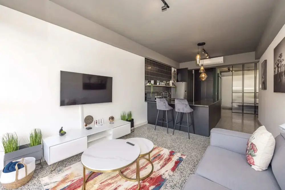 Beautiful 1 Bedroom Apartment in Cape Town