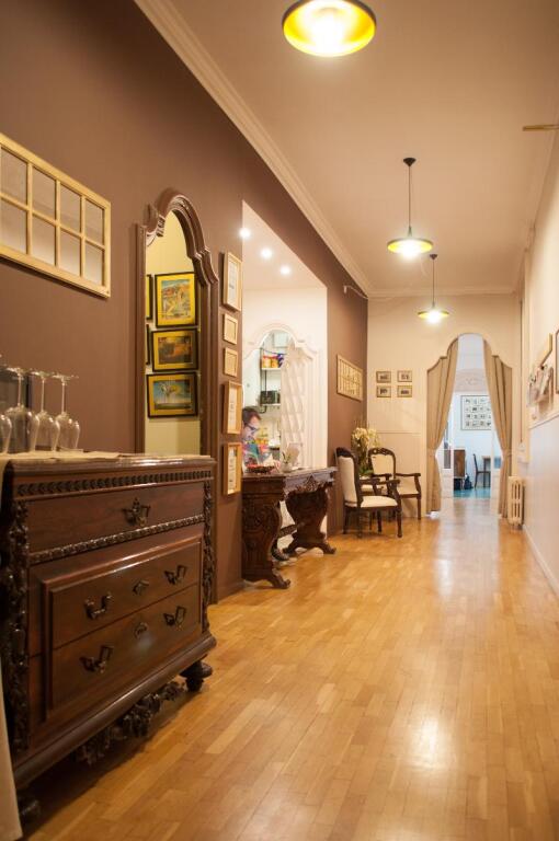 Mihlton Barcelona Boutique B&B
