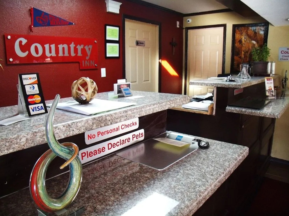 Country Inn Sterling