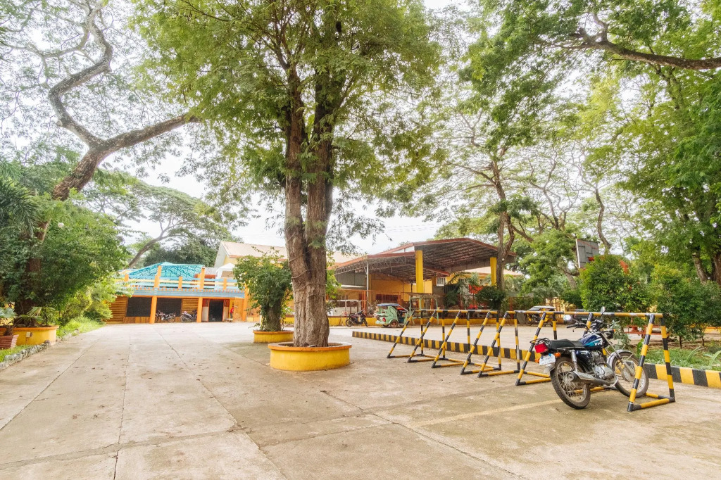 RedDoorz Premium @ Gabinete Road Palawan