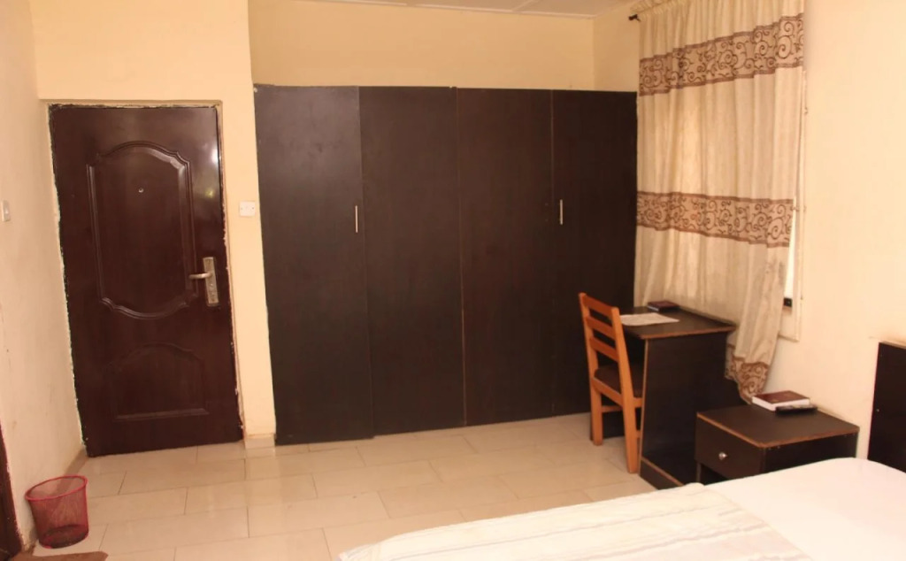 Sapphire Guest House