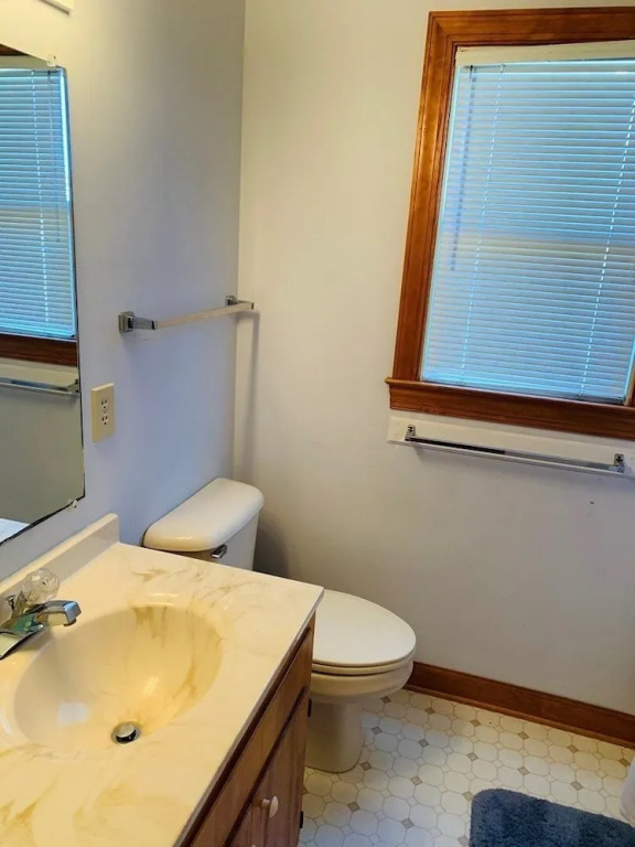 Yankee Traitor II - 4 Br Home