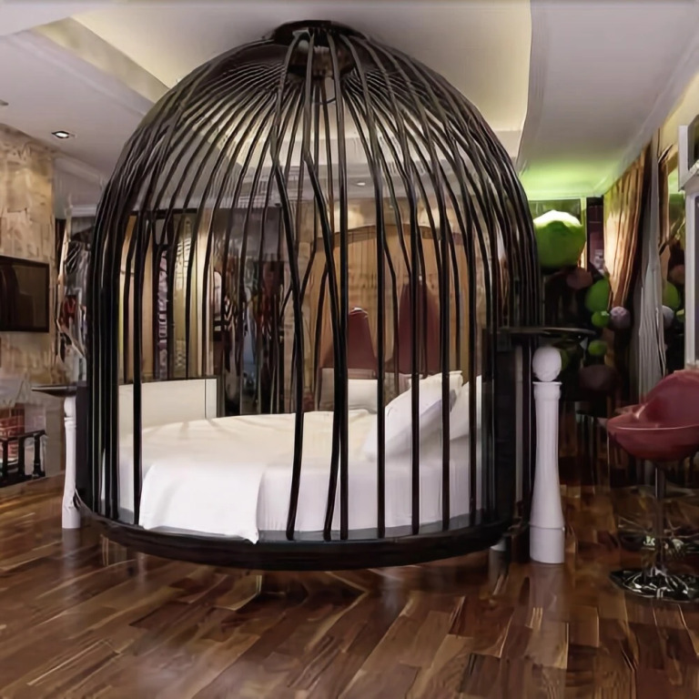 Tata Theme Hotel