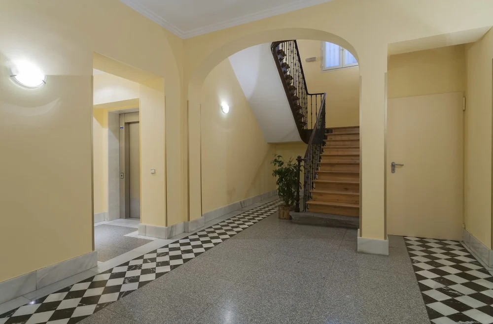 Dobo Rooms Plaza Mayor Comfort