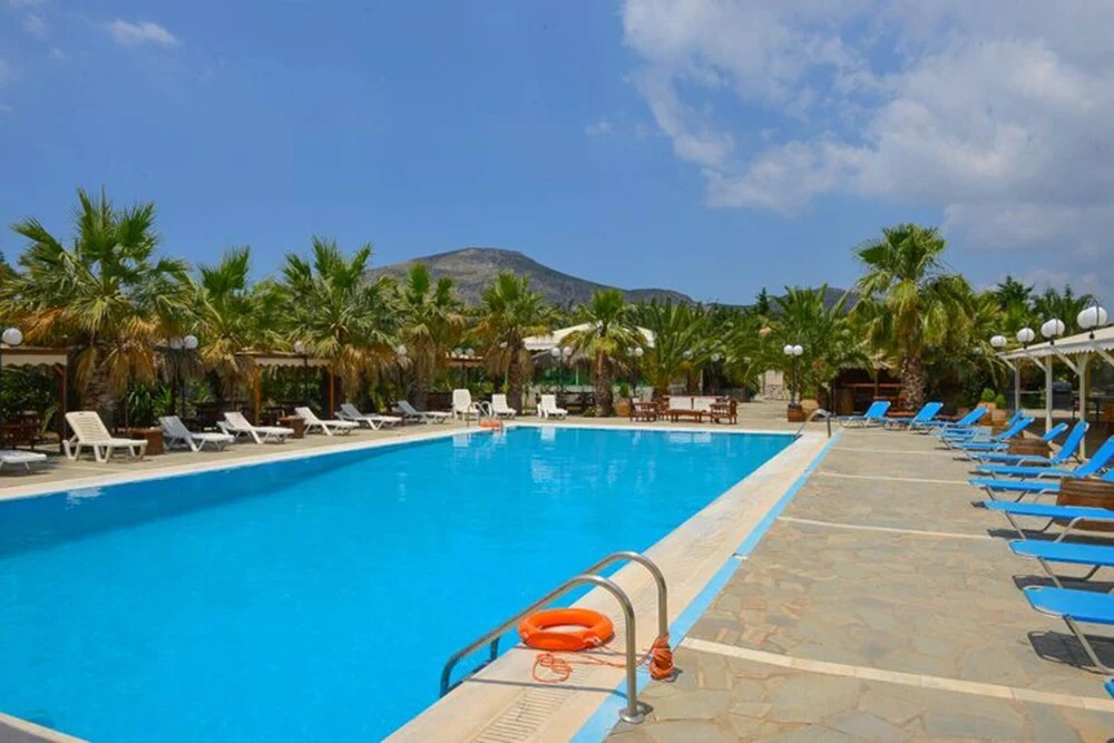 Nicolas Megavilla is for Family Vacations! Family Groups From 20 to 70 Guests