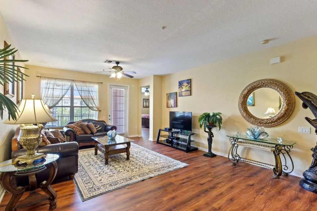 Executive 3 Br Villa @Universal / Vista Cay/Conv.Center