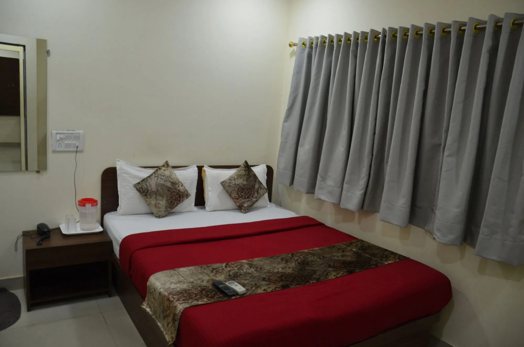 Hotel Star Inn