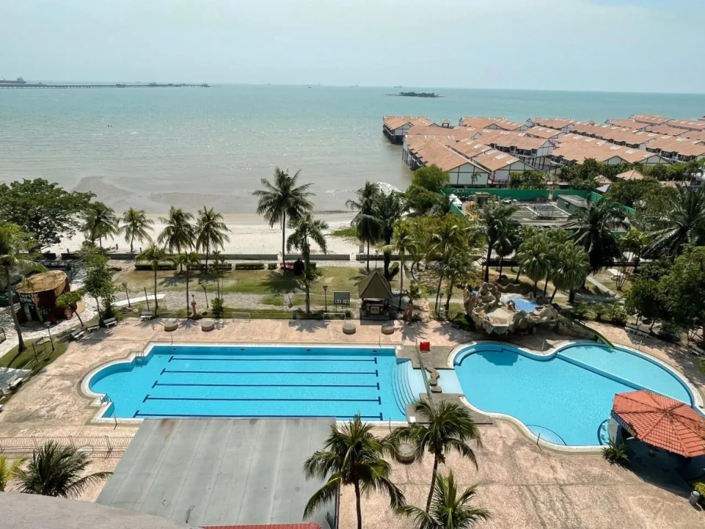 GLORY BEACH 3 bedroom Seaview Resort-PRIVATE