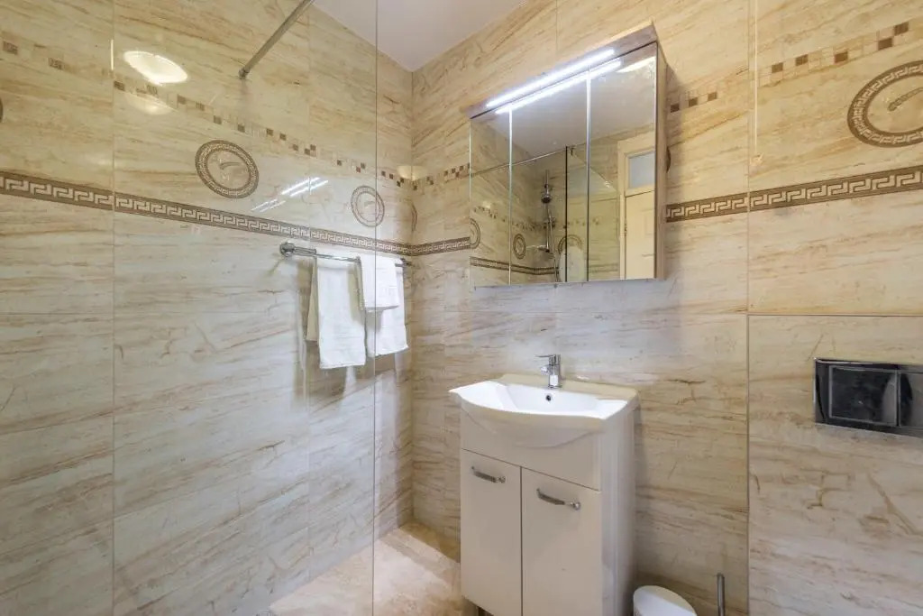 Stunning 2-bedroom apartment with a beautiful view
