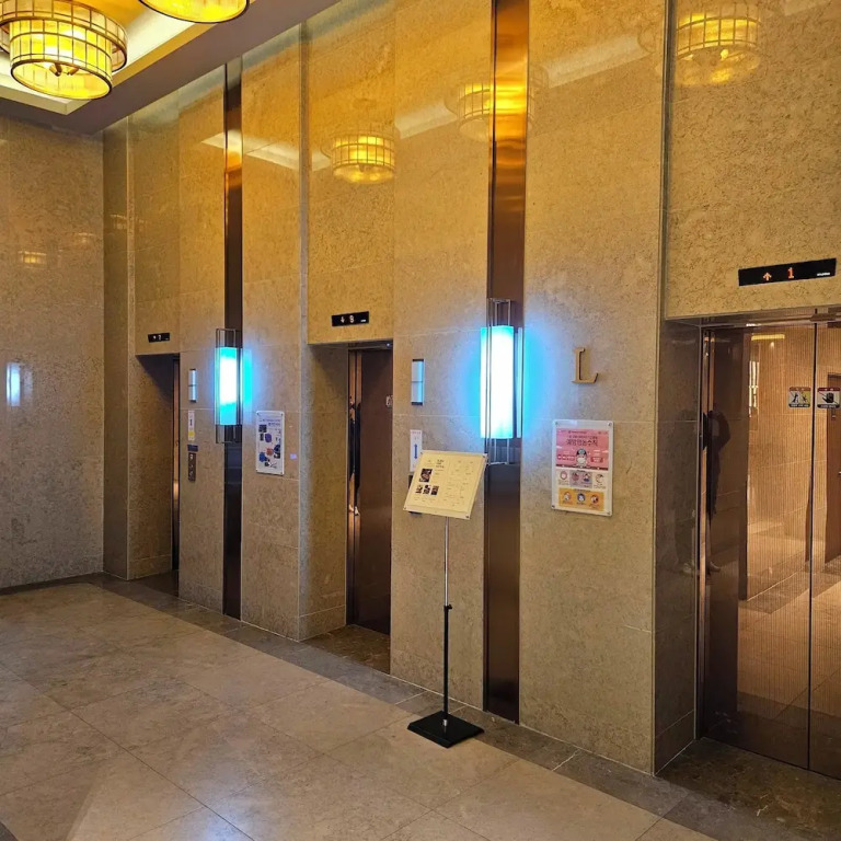 SainTree Hotel