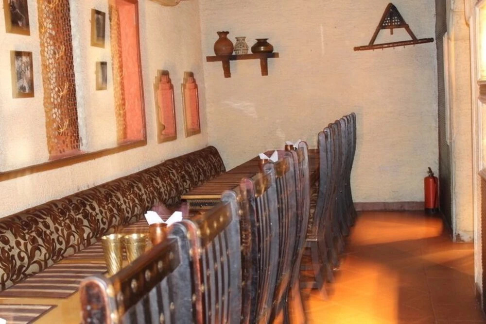 Hotel Gautam Deluxe
