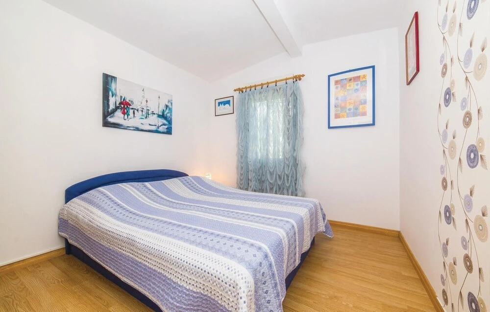 Beautiful Home in Kanica With Wifi and 3 Bedrooms