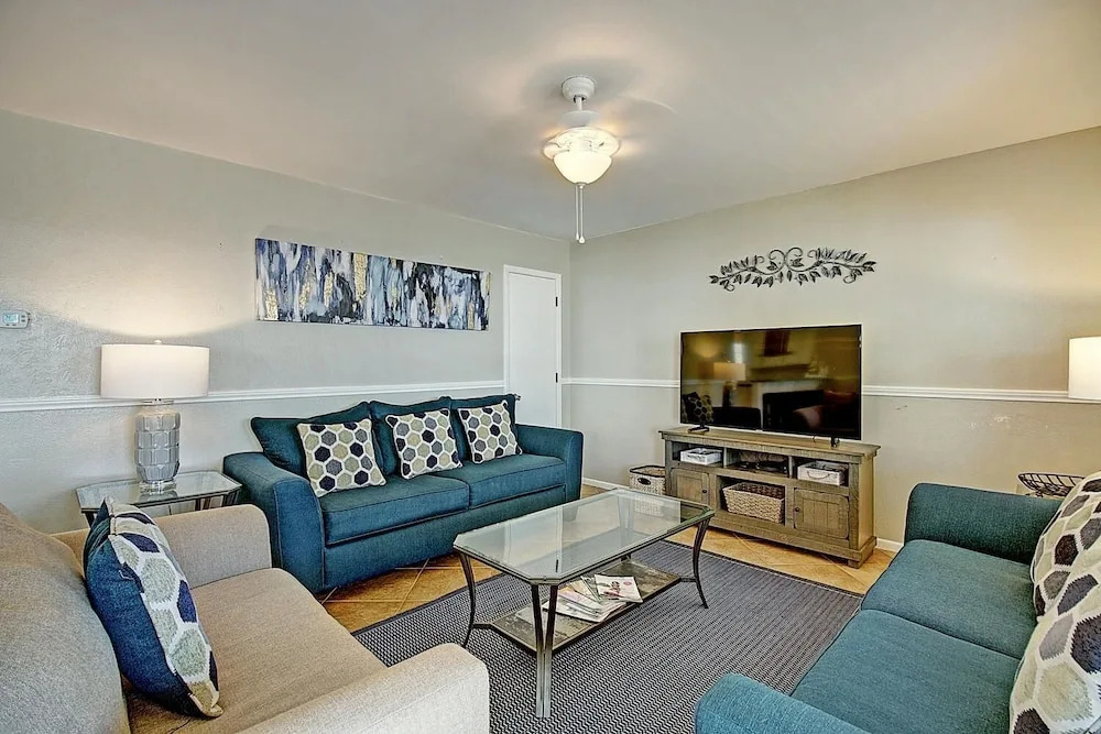 Belle Isle - 5 Br Home