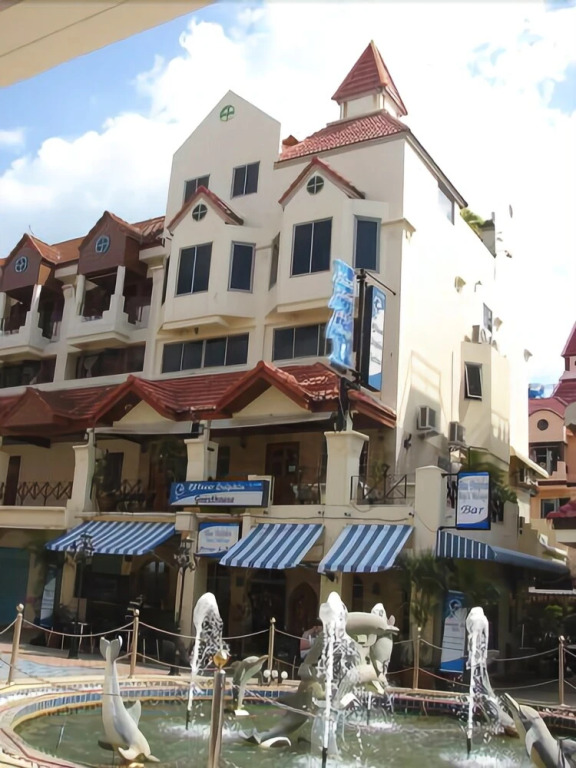Blue Dolphin Phuket Patong