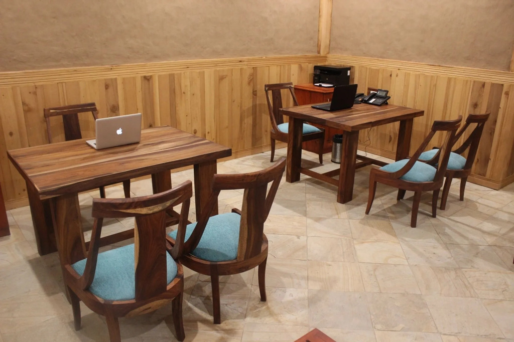 ShivAdya Boutique Stay Near Manali Quiet Naggar Side Retreat