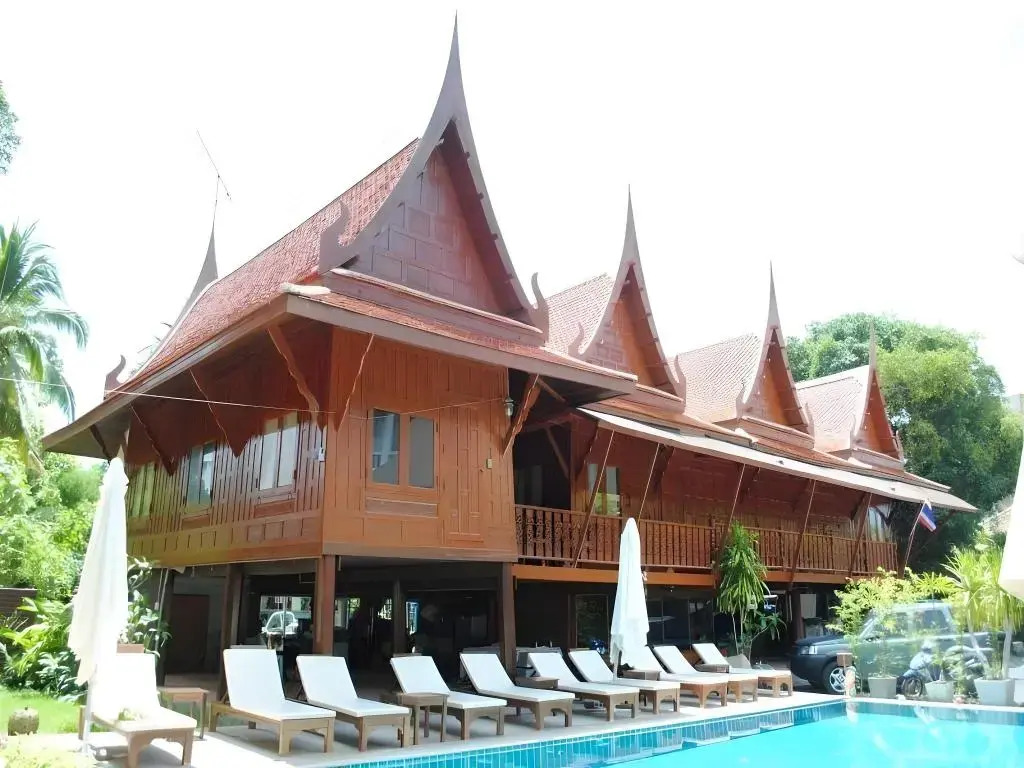 Grand Thai House Resort Lamai