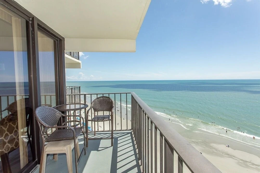 Royal Garden Resort 1406 2 Bedroom Condo by RedAwning