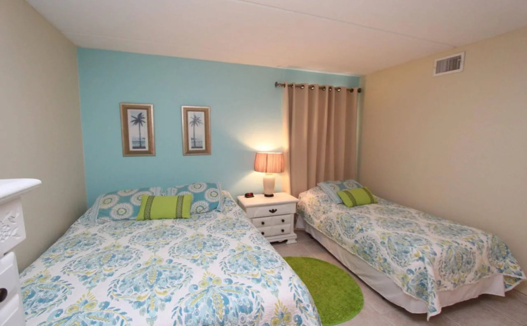 Seabreeze 1 Condominiums