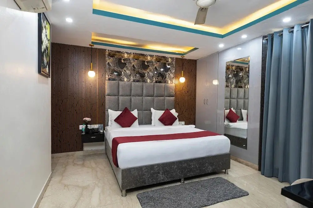 The Bed and Rock