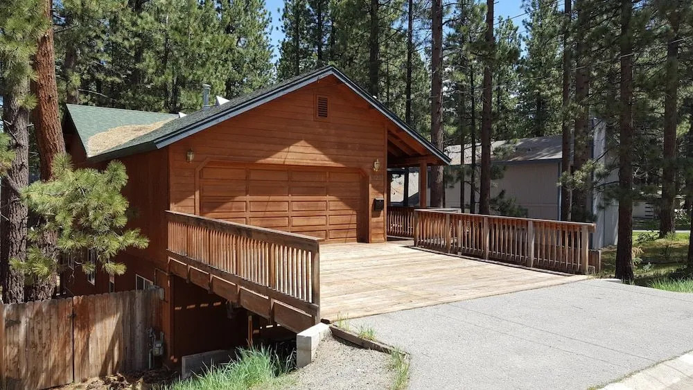 Pet Friendly,close to Heavenly With Hot Tub