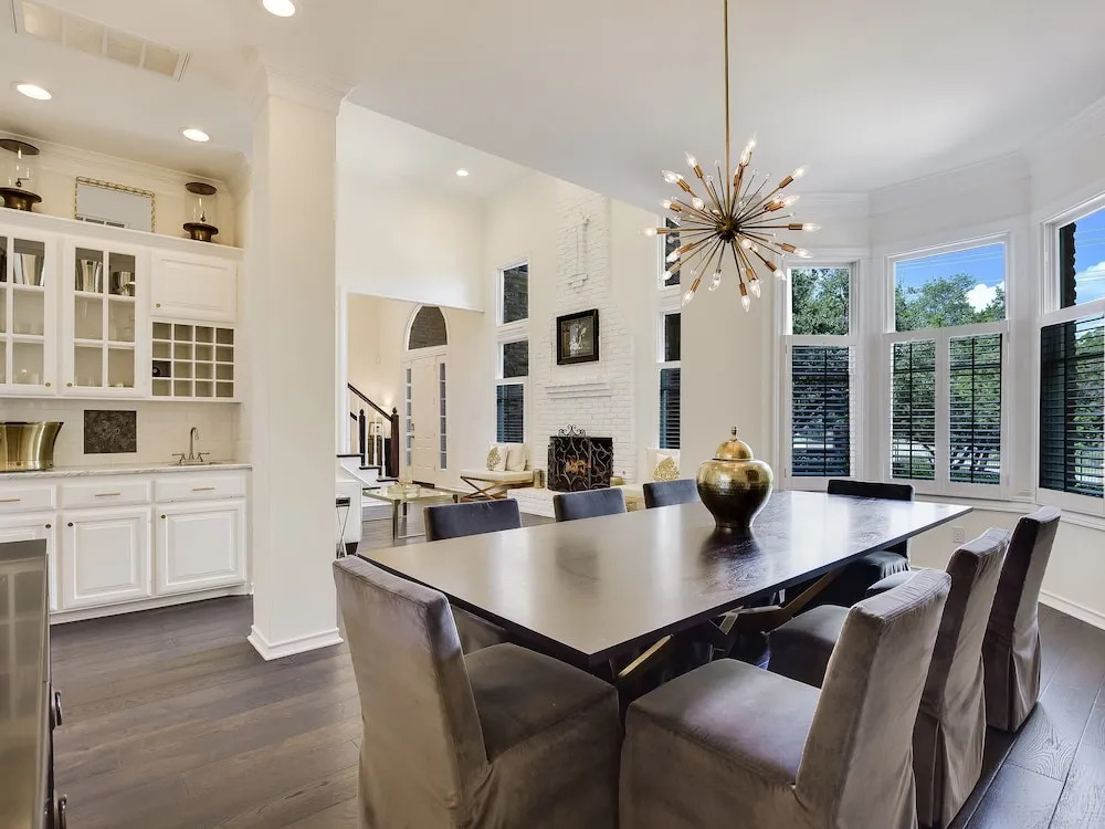 The Austin Country Club Estate - 5 Br Home