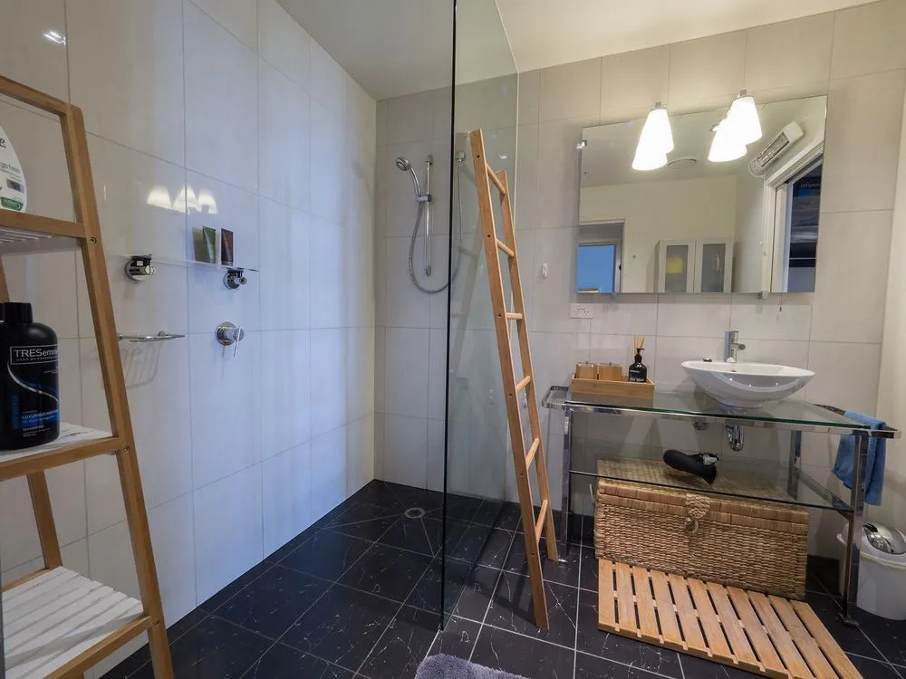 LittleStay Collection - LaTrobe