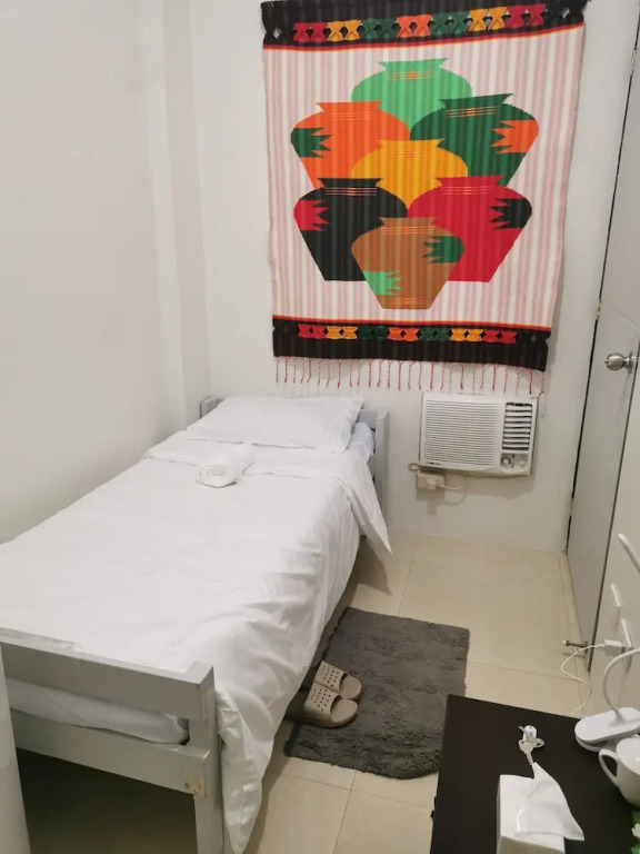 Flip Flops Hostel