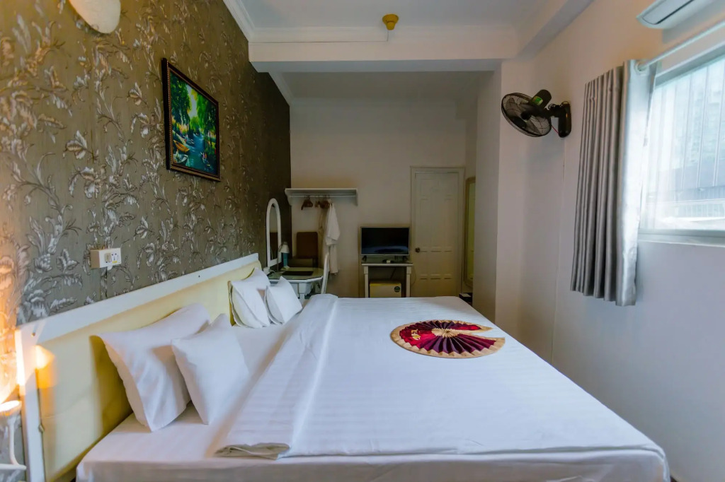 A25 Hotel - 35 Mạc Thị Bưởi