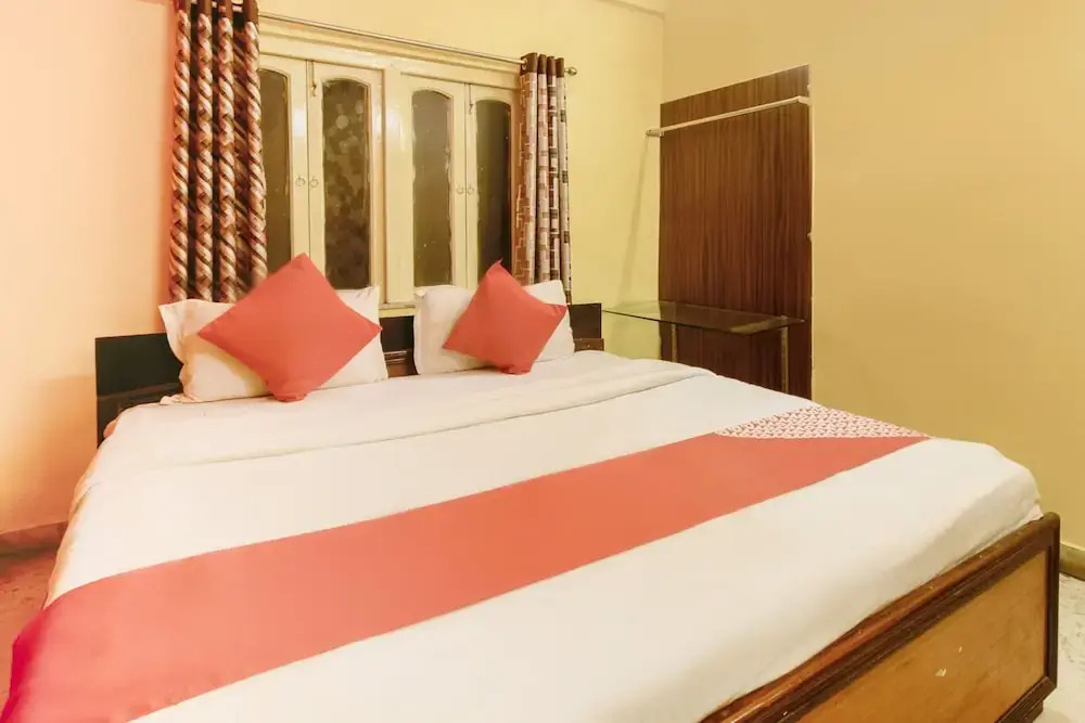 FabHotel The Golden Orchid - Hazra Road