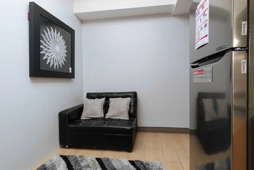 Reddoorz Premium @ Venice Luxury Bgc 2