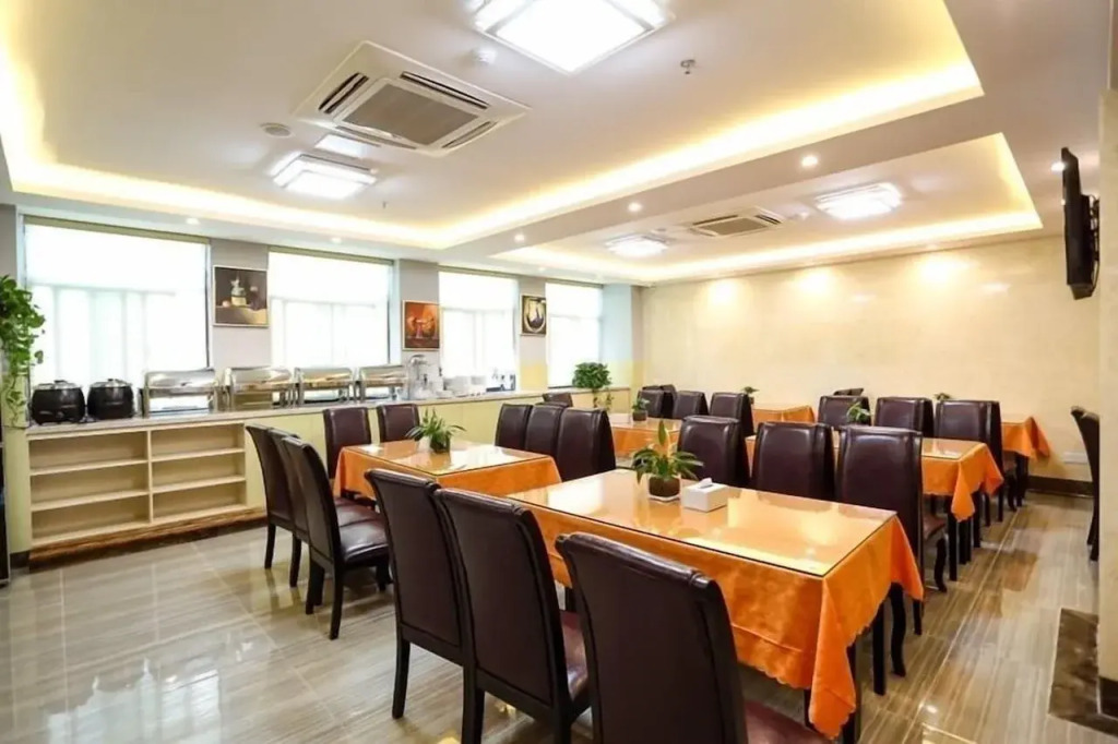 Vatica AnHui HeFei Economic Development Zone Hefei University of Technology North Gate Hotel