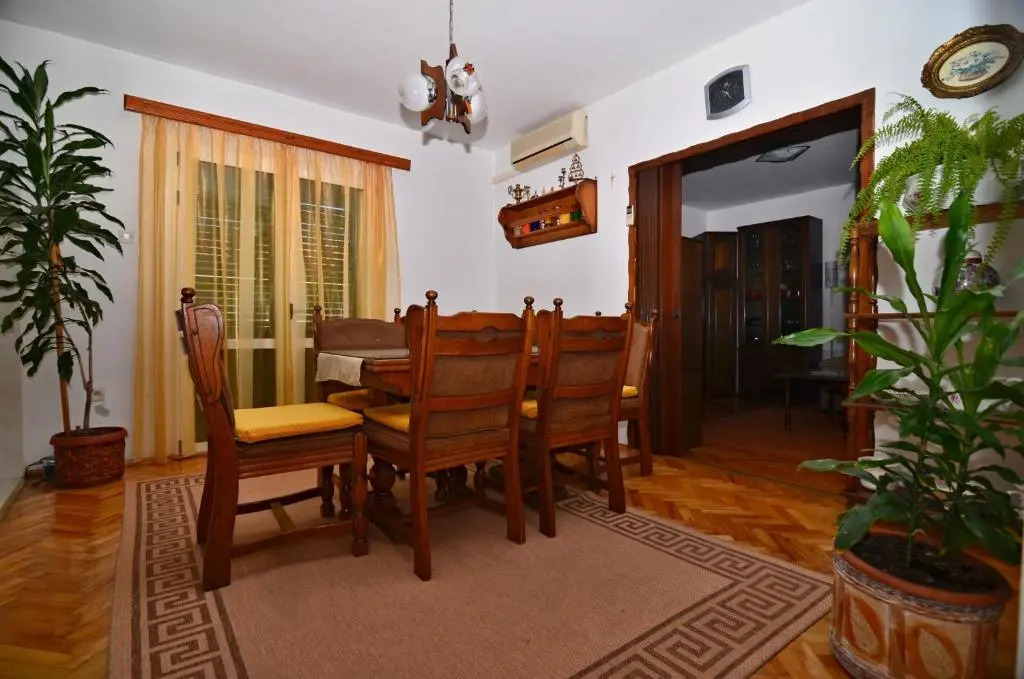 Mucic Apartments