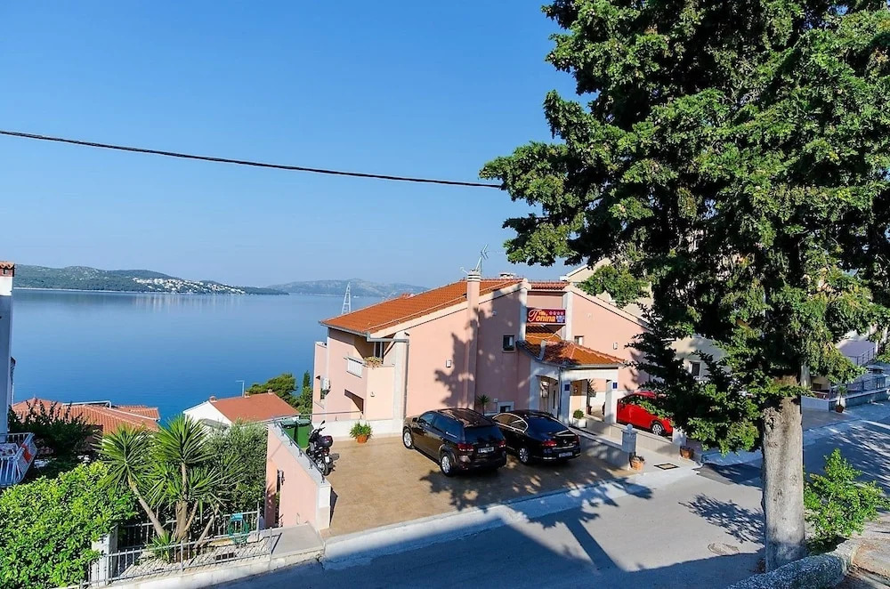 Villa Tonina