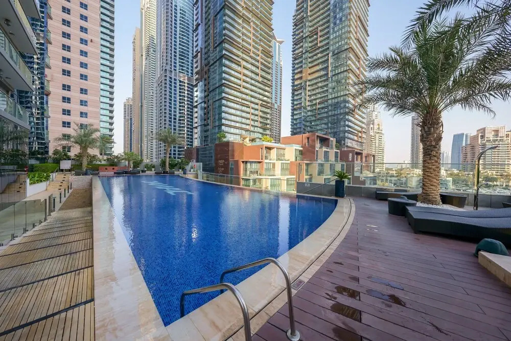 Tanin - Stunning Fendi Apt for 8 Facing Palm Jumeirah