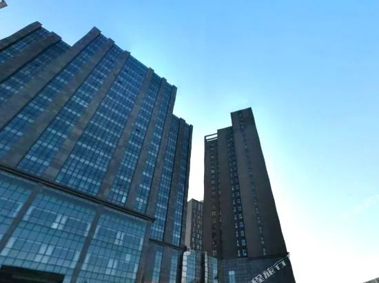 Hong Wei Yi Jia Chain Hotel (Beijing Xi'erqi)