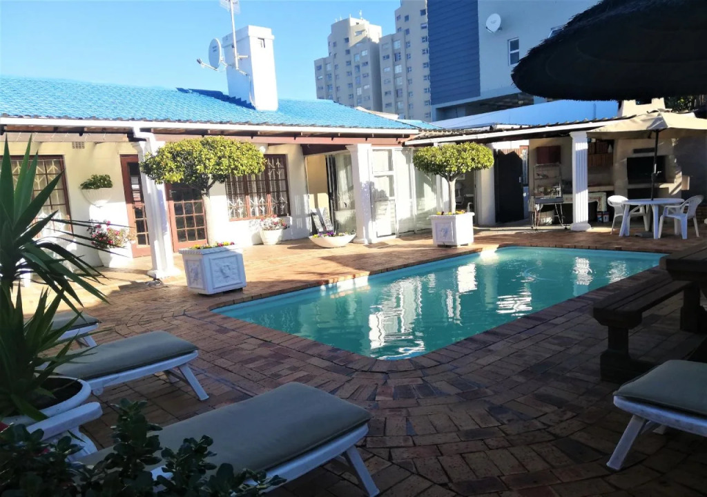 Dolphin Inn Blouberg