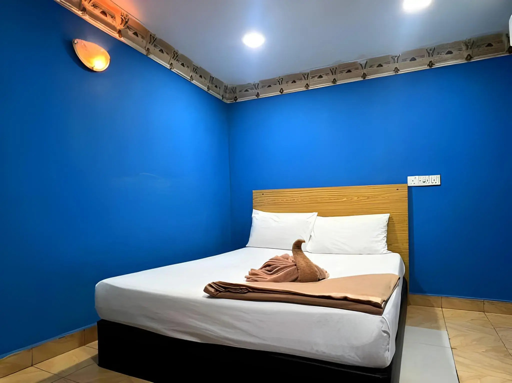 New Wave Hotel Seri Kembangan