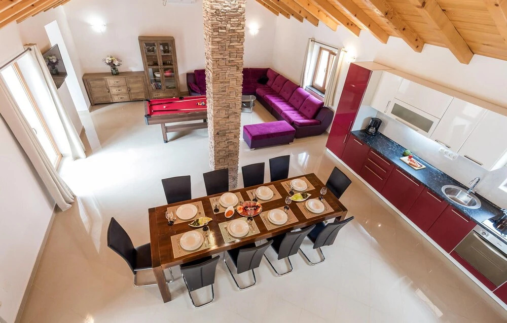 Amazing Home in Gostinjac With Wifi and 3 Bedrooms