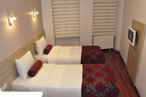 Apartment w/ New Furnitures Next to Istiklal Street and Taksim Square