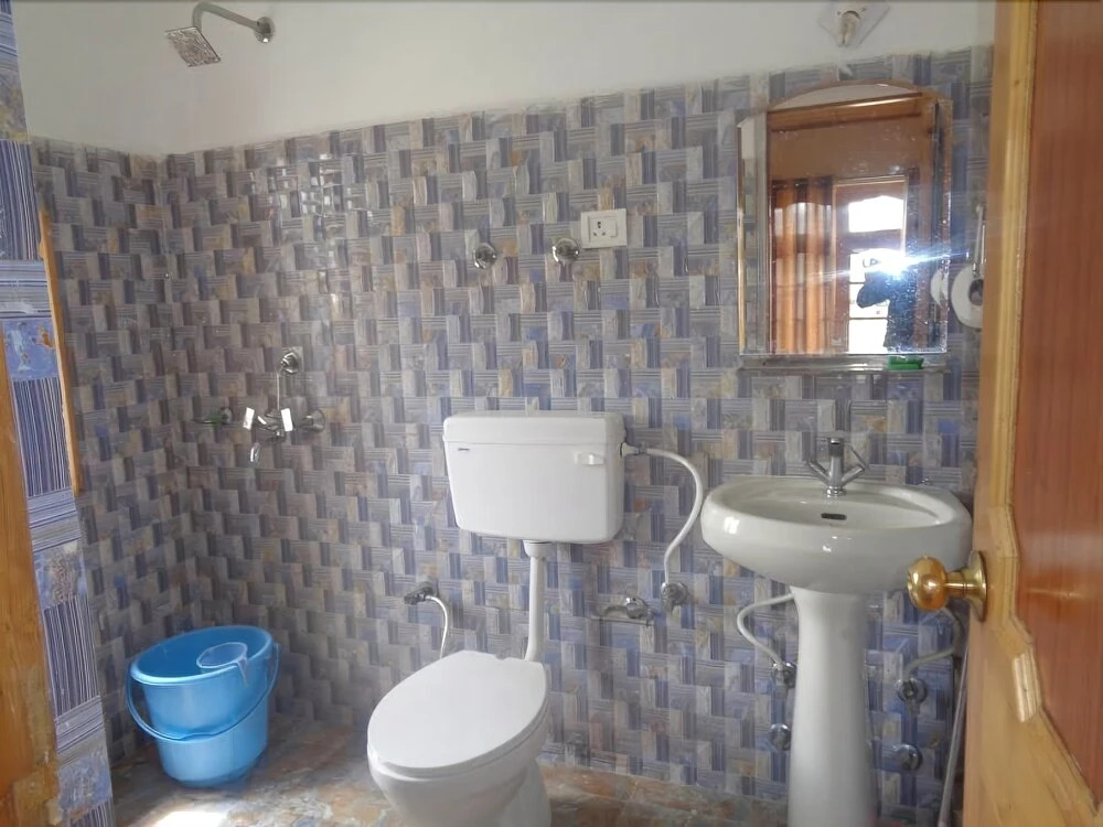 Lzakar Guest House