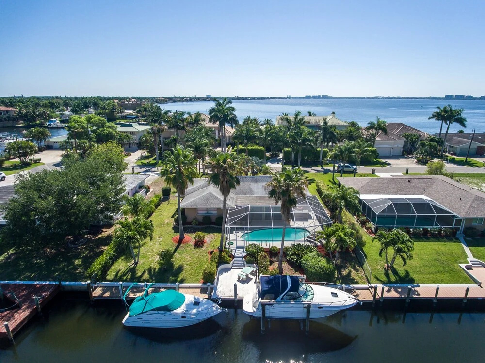 Villa River Breeze - Roelens Vacations